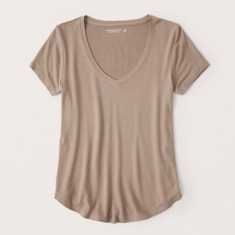 Abercrombie Drapey V-Neck Tee - Color Cream